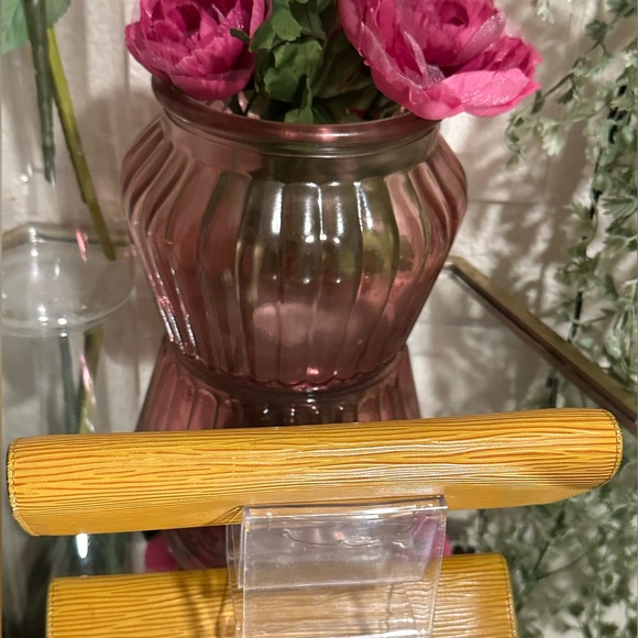 LOUIS VUITTON YELLOW EPI PORTE FEUILLE SARAH LONG WALLET NO BOX - Picture 13 of 17